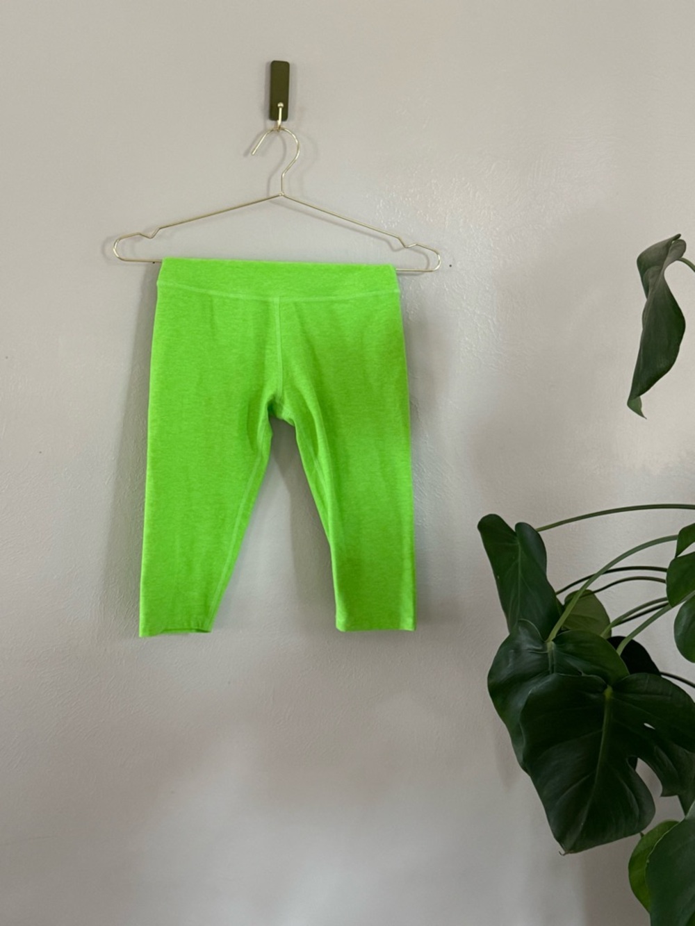 Beyond Yoga Neon Green Stretch Leggings